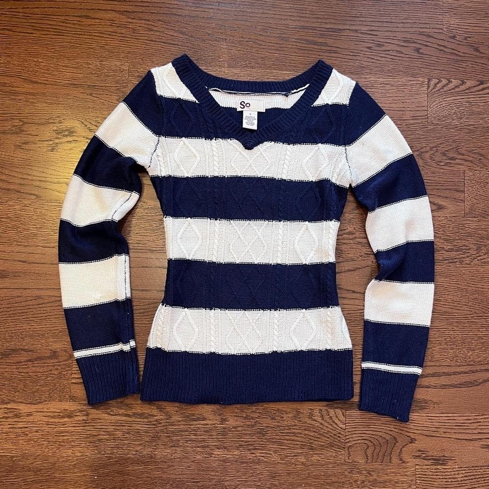 Y2K SO Navy‎ Blue & White Striped Cable Knit Sweater Size Small